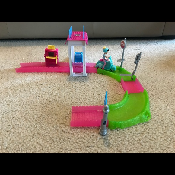 barbie on the go post office